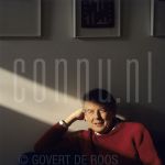 12-02-1994 Wim Kok at home in Amsterdam.

[keywords]Posed, Smiling, Politician[/keywords]